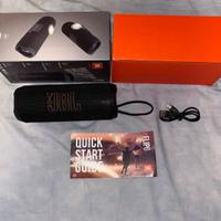JBL FLIP 6 COME NUOVA (trattabile)