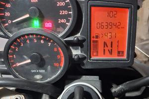 BMW R1200R