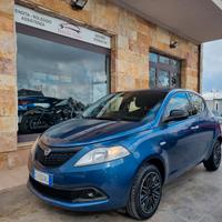 Lancia Ypsilon 1.0 FireFly 5 porte S&S Hybrid Gold