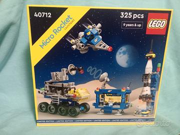 Lego Micro Rocket Launchpad