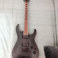 Jackson Soloist SLA6 baritona EMG
