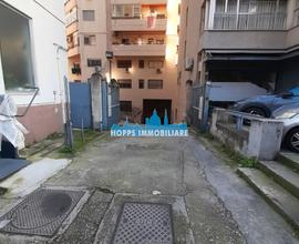 Box auto: zona liberta' alta - via mario rutelli