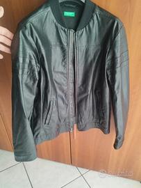 Giacca pelle nera Benetton taglia 2XL 11/12 anni