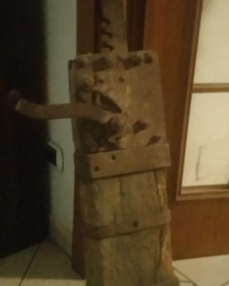 Pinta antico crik per carri da cavalllo
