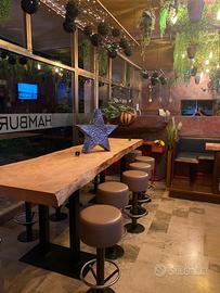 Bar ristorante pub attività e immobile