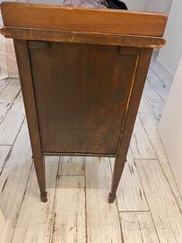 Mobiletto - comodino fine 800 inglese 