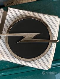 Logo ant. opel movano