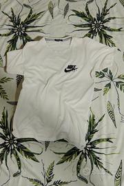t-shirt nike uomo 