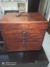 pregevole cassettiera della bisnonna 800/900
