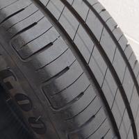 1 Gomma Goodyear Efficientgrip Perf. 185 55/R15