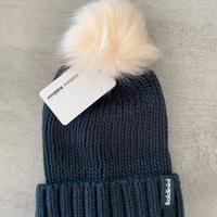 Berretto donna blu con ponpon