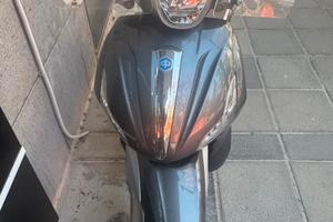 Beverly 300