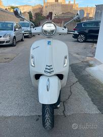 Vespa 300 gts hpe abs ars 2019