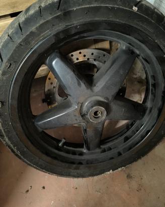 cerchio anteriore xmax 250