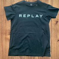 T-shirt e shorts replay girl