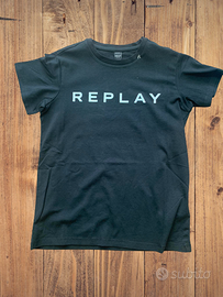 T-shirt e shorts replay girl