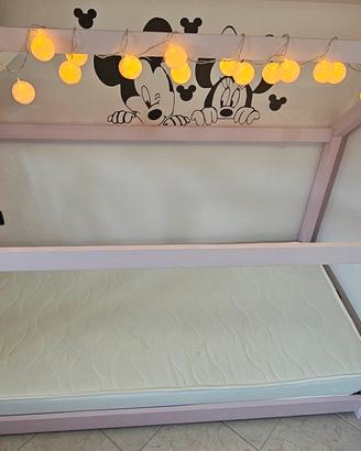 Letto Montessori bambina