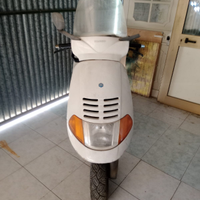 Scuterone piaggio hexagon 150