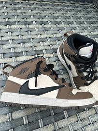 Nike Jordan 1 Retro High OG SP Travis Scott  33