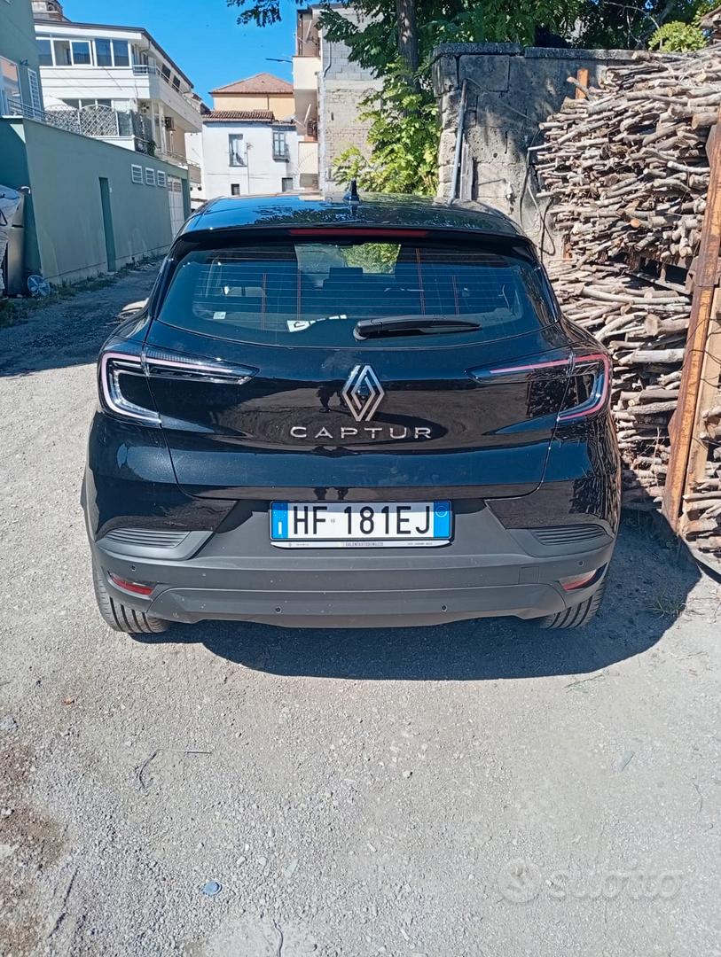 Renault Captur 2026 photo 2