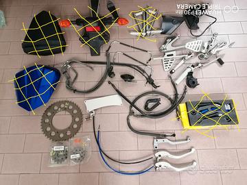 YAMAHA R6  06/07  RICAMBI