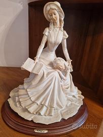 capodimonte statuetta donna con bambina