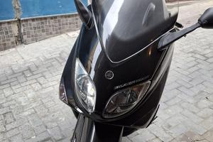 Tmax 500 “Black Max” Anno 2005