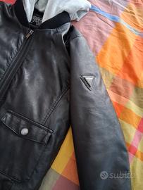 Giubbotto in pelle marca GUESS  taglia 12 anni