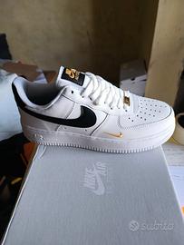 scarpe  Nike varie misure 