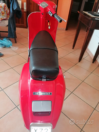 Vespa 50 special