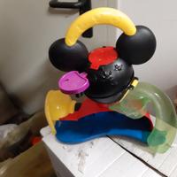 Due giochi Mattel per bambini.