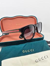 Occhiali da sole Gucci GG0004O 002 pari a nuovo