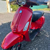 Vespa 125 sprint
