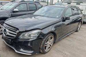 Mercedes classe E 220 CDI W 213 sw per ricambi (2A