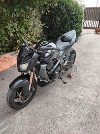 Kawasaki Z 750 - 2011