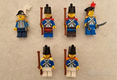 7 minifigures LEGO pirati - soldati imperiali - Collezionismo In vendita a  Macerata