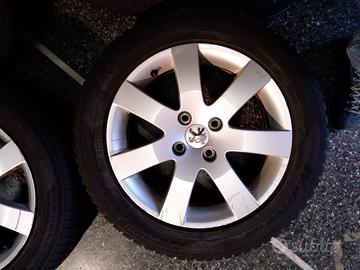 Cerchi in lega da 16 + gomme neve Peugeot 308