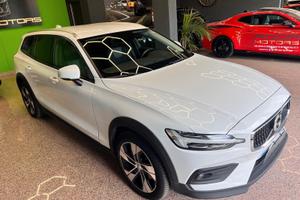 Volvo V60 Cross Country V60 Cross Country B4 (d) A