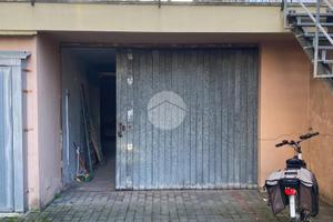 AUTORIMESSA A FANO