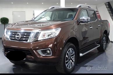 Nissan Navara 2.3 dCi 190 CV 7AT 4WD Double Cab N-