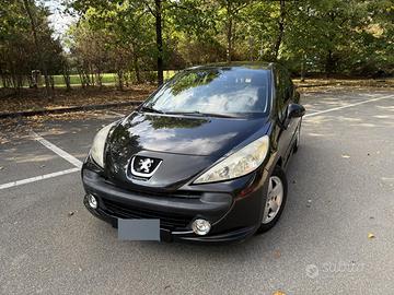Peugeot 207 3p 1.4hdi