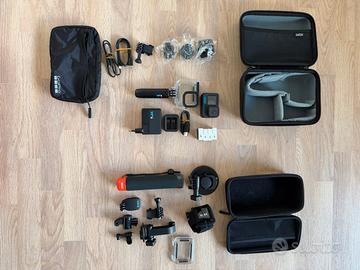 GoPro Hero 11 Black con tanti accessori