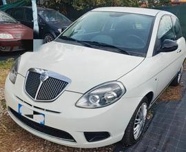 Lancia Ypsilon 1.4 Ecochic GPL