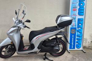 Honda SH 350 Sport