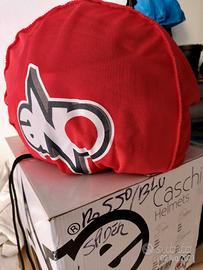 Casco One Spider Man taglia L 70 euro