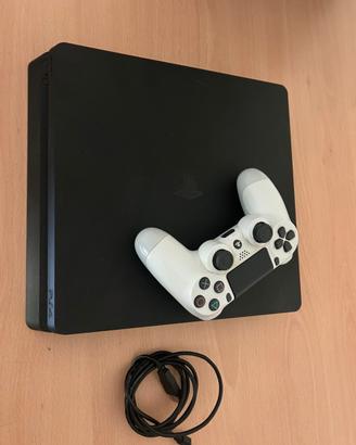 Ps4 500Gb + 1 pad