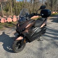 Scooter 125 KL BRERA