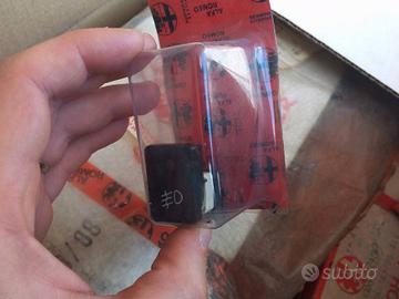 Interruttore fendinebbia nuovo per Alfa Romeo 33