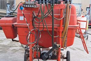 Irroratrice IMM 800 litri barra 12m idraulica