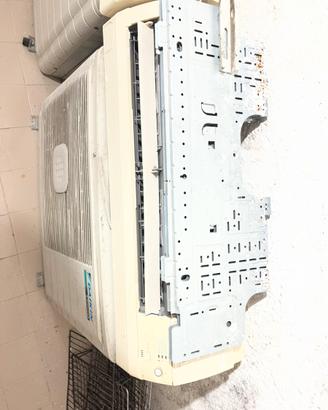 4 climatizzatori Daikin con motori
